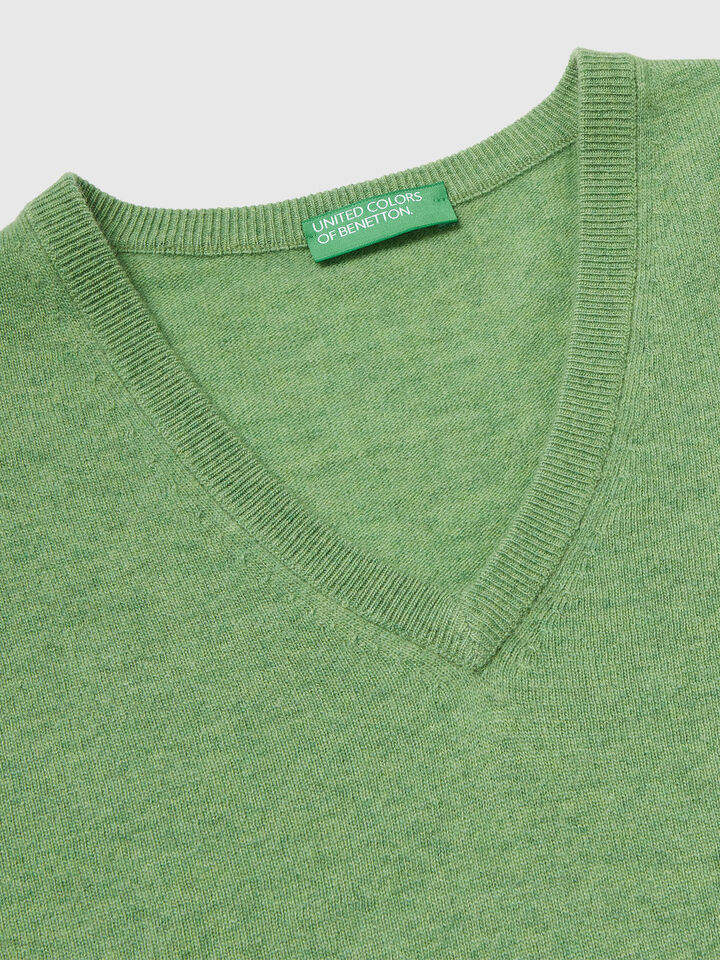 V NECK SWEATER L/S Men image number 3